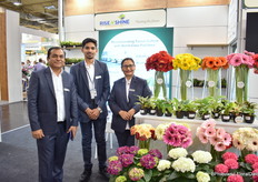 The team at Rise 'n Shine, India's largest ISO 9001-2015 and DSIR-certified plant tissue cultivation company in Pune, Maharashtra, India.