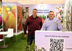 Philip Townsend and Justin Cartmel of Tesselaar Plants have come all the way from Australia to promote their novelties: SkyRocket scabiosa and Tropicanna canna