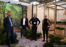 A round of ferns at Vitro Plus Machiel Mathijssen, John Bijl, Vincent van Vuuren and Ellen Kraaijenbrink