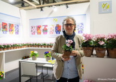 Gianfranco of Schoneveld Breeding with Illusia