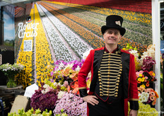 John from Flower Circus was also participating with a stand