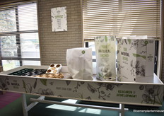 Stolk Flora's packaging. The grower is known for sustainability and presents it.