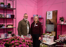 Romeo Sommers with Carmen Brouwers of Plants & Flowers Foundation Holland