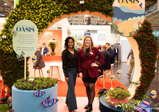 Sirekit Mol and Annieck Ruijgrok of Beekenkamp Plants