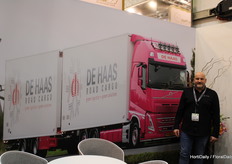 Chris van Leeuwen (De Haas Road Cargo) said this pink truck is driven daily by Rianne. Each driver gets to choose the colour of the cabin himself