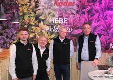 Mark Koder, Andreas Rinnergschwenter, Johanes Koder and Rene Huizenga. Are proud of their new proprietary genetics osteospermum Popeyes. Top quality heavy plants from Germany.