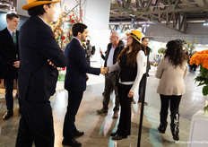 Ecuador's ambassador to Italy visiting Naranjo Roses