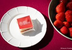 A cake with the new logo cannot be missing