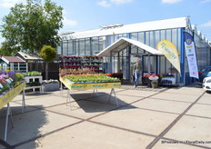 Entrance Peter van der Plas location.