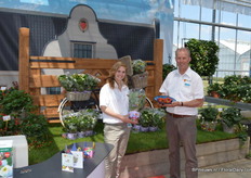 Gé C. M. Bentvelsen and Jocelyne from ABZ Seeds. The breeder of strawberry plants is active in two different markets: the greens&veggies and the horticultural sector