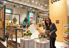 Louise Jepsen of Knud and Jepsen, next to the new large flowered kalanchoes; Maxime and Ellen.