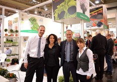 The team of Hishtil.