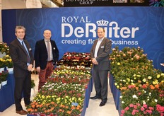 Eduard Koks, John van Kouwen and Örjan Hulshof from the, since this summer, 'Royal' rose breeder De Ruiter.