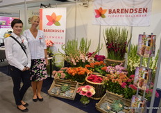 Barendsen to 'seize up the market' ('even polsen in Polen'), says Caroline Haakman (right). On the left Ewelina Smirrek.