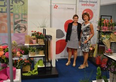 The ladies of Dillewijn Zwapak, Madelon Lückman and Lyana Ordinokaja