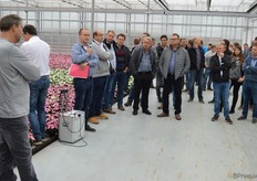 Onno Zwaan of DLV talks about the new department at Kwekerij Stadsweiden