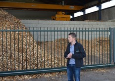 The installer talks about the technical ins and outs