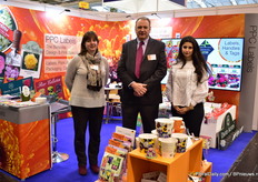Catherine Pilling, Jeremy Watkinson and Nadia Koukil of PCC Labels. They recently decided to produce all their polypropylene tags and labels from 70 percent recycled material. Besides they introduced water resistant paperboard tags and labels, which are also biodegradable and compostable. The reactions from supermarkets are positive as they are moving away from single use plastics, according to Watkinson.