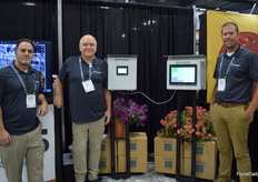 Nathan Daughdrill, Len Logsdon an Jordan Dekker, next to the Genisis. Graphically view all crops and details on the new GENESIS boom controller by Control Dekk.