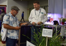 Erico Junkers with Prudac, breeder of edible plants for the professional and hobby market