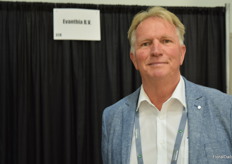 Luit Mazereeuw with Evantia. Seeds for Cutflowers and tropical seeds