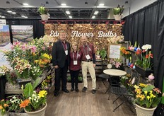 The team of Ednie Flower Bulbs.