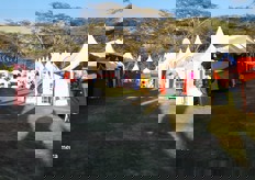 Aisles still empty at 06:45 am on the first day, September 16, 2022.