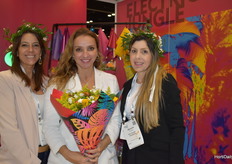 Team Temkin PPC glowing in their electric jungle trend