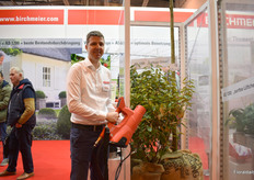 Tobias Huni with Bichmeier showing their advanced AS1200 (CAS)