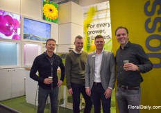 Mark van Dijk en Leon Strik van Svensson krijgen bezoek van John van Haasenbroek en Jack van der Voort van SchermNed.