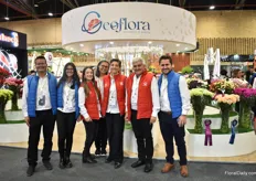 The team of Geoflora and SB Talee. Very proud that they won the breeders variety contest in breeders category, standard first, second and third price and spray carnation as well.