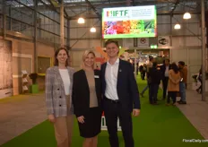 Eszter Simon, Sarah von Fintel and Finn Lievenbrück of GlobalGAP were also visiting the show and and attending the FSI meeting that was held during the show.