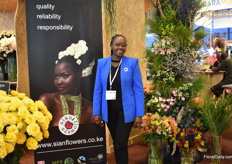 Yvonne Tirop of Sian Flowers meeting their partners and presenting their range of novelty products; roses, summer flowers and greenery.