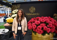 Katherine Herdoiza of Valleverde, a high-altitude farm in Ecuador, with a solid group of employees and they are enthusiastic about the business.