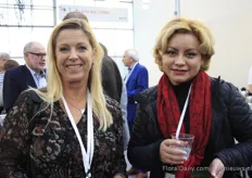 Loes van der Toolen, Pagter Innovations & Selmitah B D’Hill, Priority Flower Company from Canada.