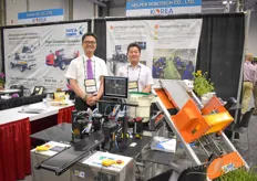 Helper Robotech was present at the show of course, showing their grafting solutions. In the photo Jeremy Park & Chang Joon.