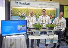 The team with Paskal showing the DrainVision system