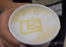 The reason that they are all happy? Best coffee on the show of course, and provided with a logo of your choice. 