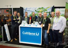 Mike, Drew & Paul Berkel (Proplant Propagation Services) visiting the Cultilene booth with in it Lionel Bisch, Alessandro Montanarella, Serge Pas & Ruud van Gils.