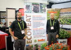 Frederic Gagnon & Michel Morin with Lambert Peat Moss. The Ecopeat is a substrate with added natural wood fiber to provide better quality, air porosity and water holding capacity.