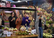 The team of lisianthus.nl and...