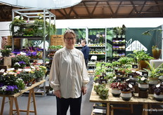 Bering Povlsen of GASA Group Denmark. The focus this year was is on the small plants used for the terrarium. A lot of demand for these plants. Also the flowering plants as well as the added value items were on display at the GASA Group booth. The companies at the booth are their growers in Denmark.  