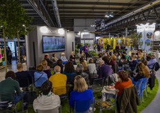 A lot of attention and interest in the seminars. 