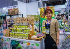 The Thien Moc Tra products include various types of tea