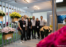 Andrea Reyna, Andy Davalos, Paula Jaramillo, Sergio Illescas, Margarita Vallejo and Pablo Cevallos with Rosadex