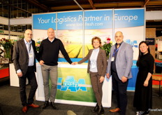 The IAA Fresh team: Henk Duyn, Jur de Graaf, Loes Beelen, Sebas van Paassen and Li-Li