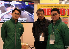 Riku Ikeda, Toshio Korishi and Takuya Nagahashi (Flora Co. Ltd.) Japan.