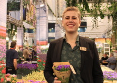 Poul Madsen (Gartnerite) holds the Camanula, Dark get along called