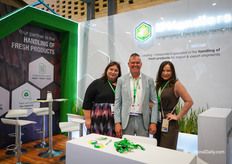 Tatiana Graham, Danny Loos and Katerina Eveleens from IPHandlers