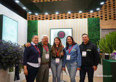 Andrea, Enrique, Natalia and Karen Farfan and Nilton Calderon of Phytotec